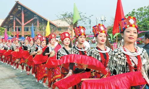 景颇族目瑙纵歌实现现象级文化出圈——歌舞越山海 非遗焕新彩
