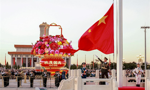 时政微观察丨实干为笔,书写时代答卷